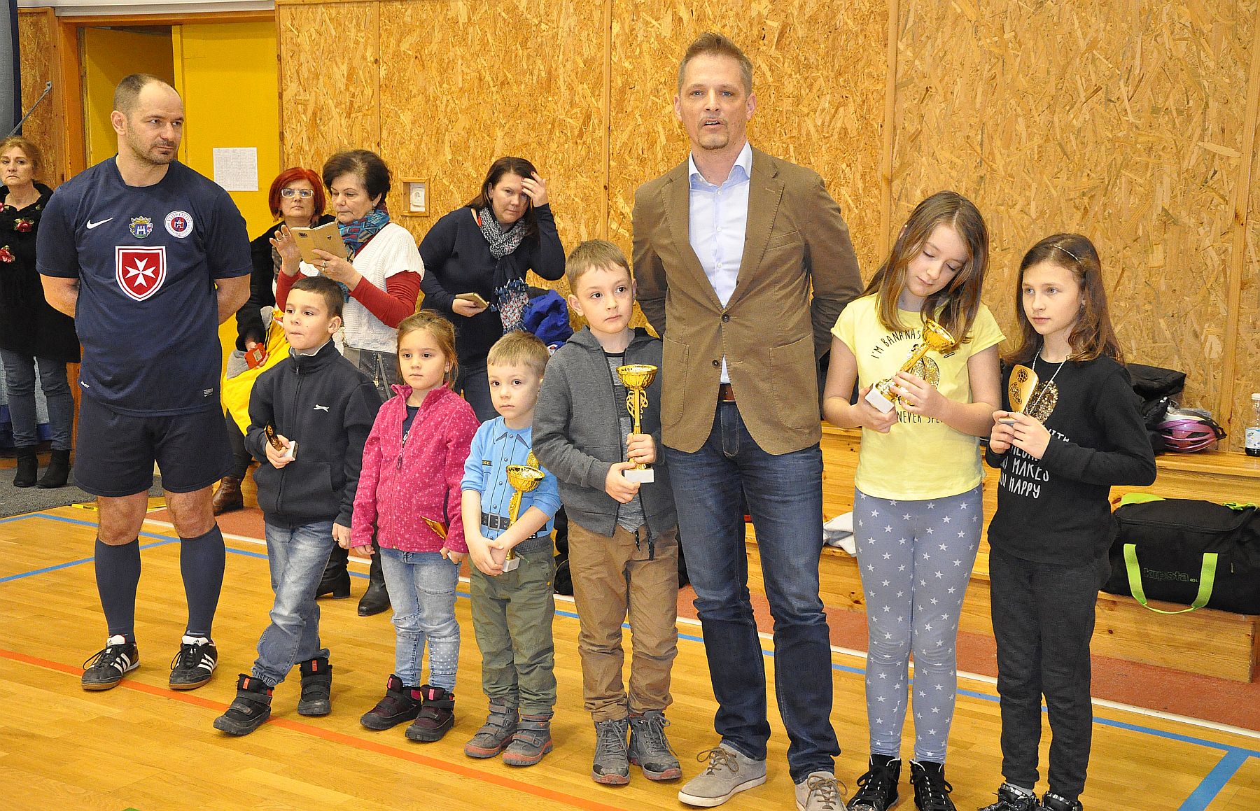 Mezővári József-Kiss Lajos Emléktorna